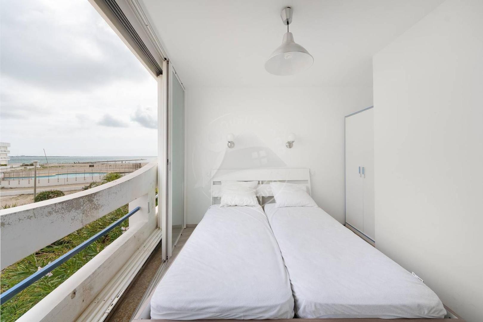 As17378 - P4 Dans Une Residence Sur La Plage Avec Vue Mer Et Piscine Le Grau-du-Roi Ngoại thất bức ảnh
